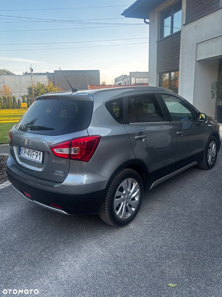 Suzuki SX4 - 4