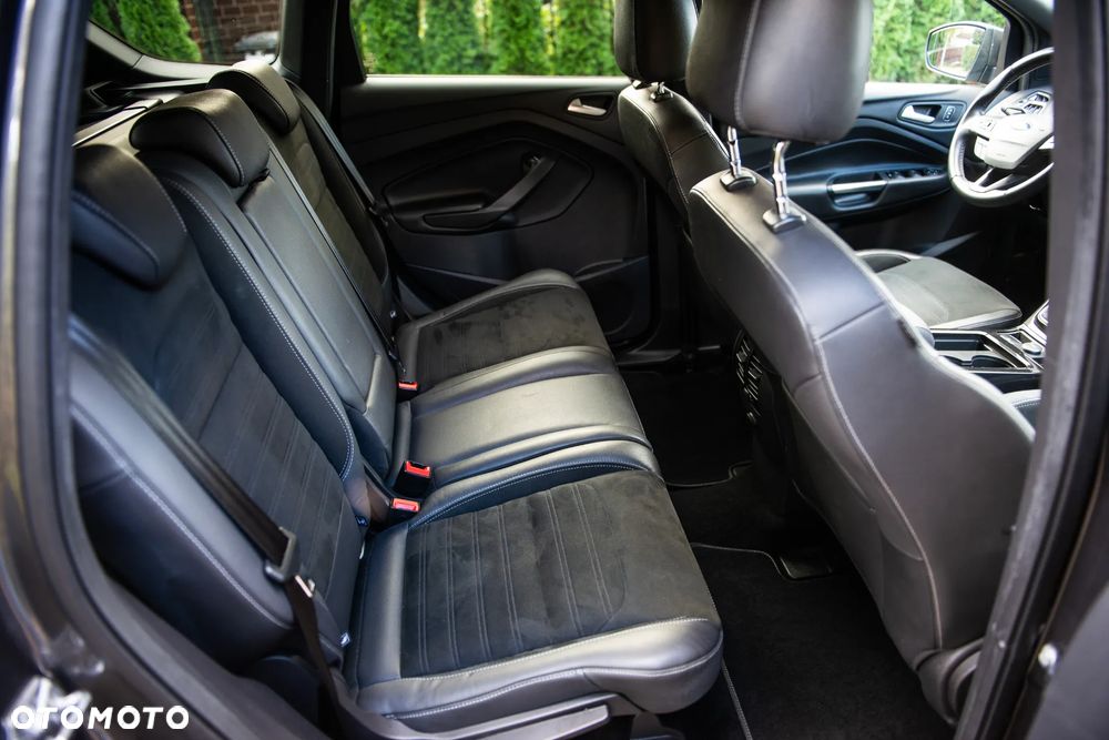 Ford Kuga 1.5 EcoBoost FWD ST-Line ASS - 25