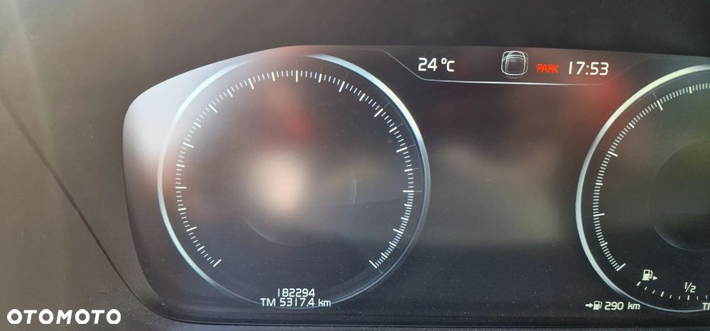 Volvo XC 90 - 12