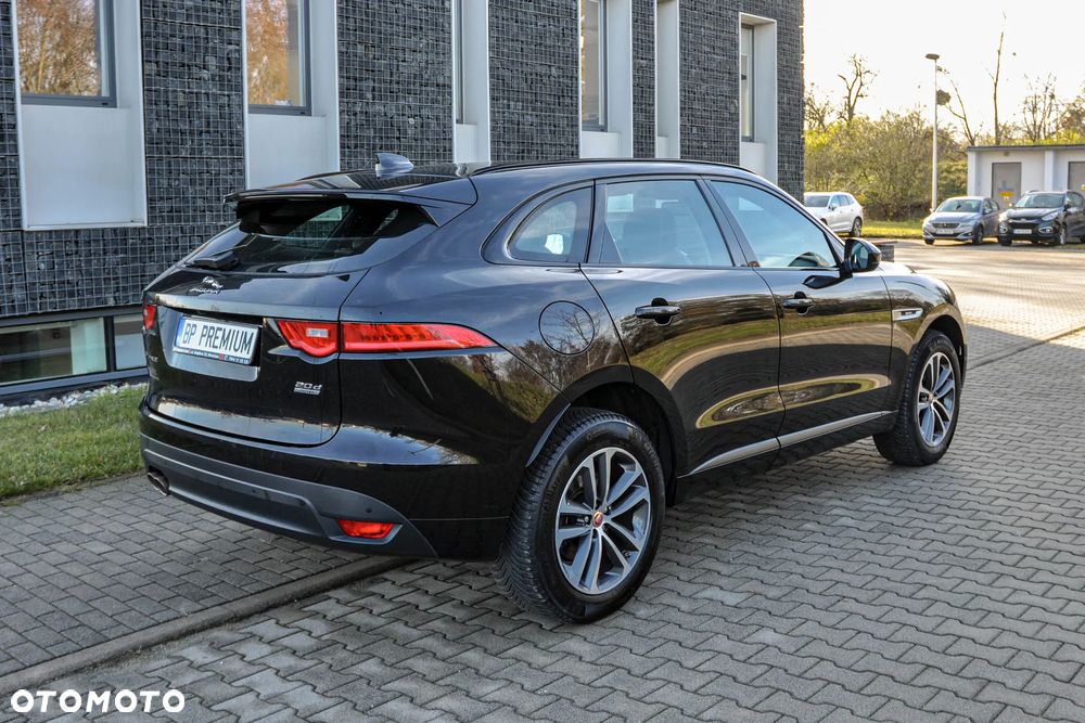 Jaguar F-Pace 2.0 i4D AWD R-Sport - 4