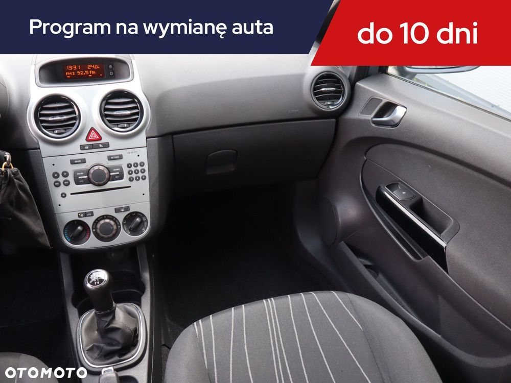 Opel Corsa - 10