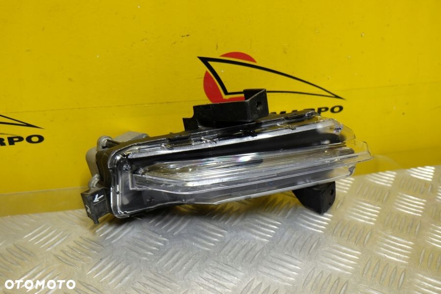 CHEVROLET CAMARO SS 2019- HALOGEN DRL LED R USA - 4