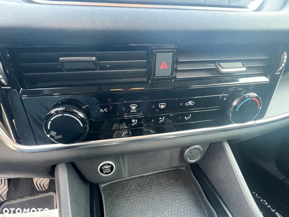 Nissan Qashqai - 26