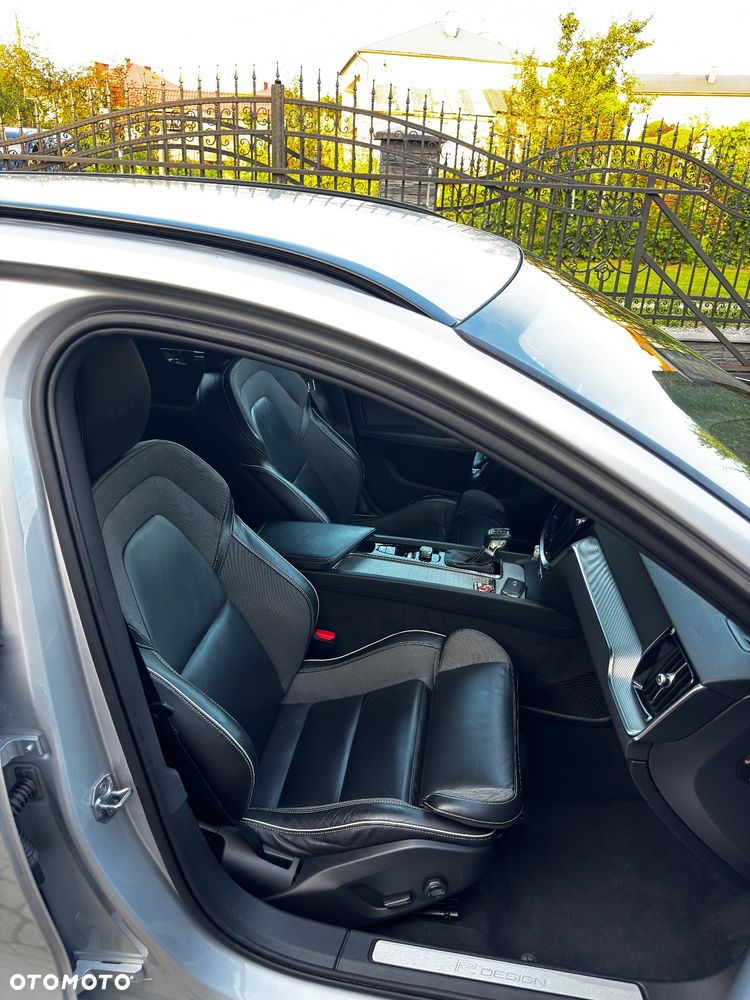 Volvo V60 D4 R-Design - 5