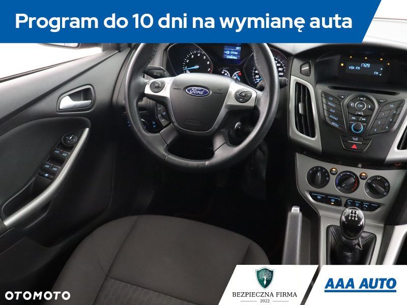 Ford Focus - 9