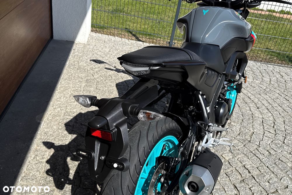 Yamaha MT - 11