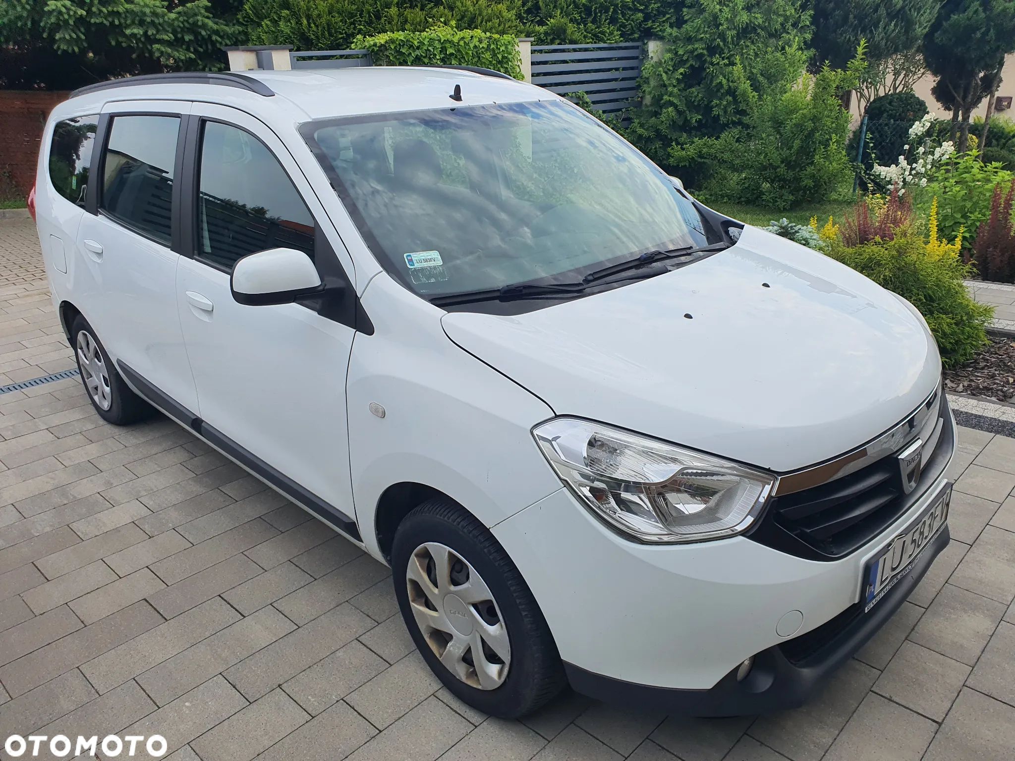 Dacia Lodgy 1.6 Laureate - 1