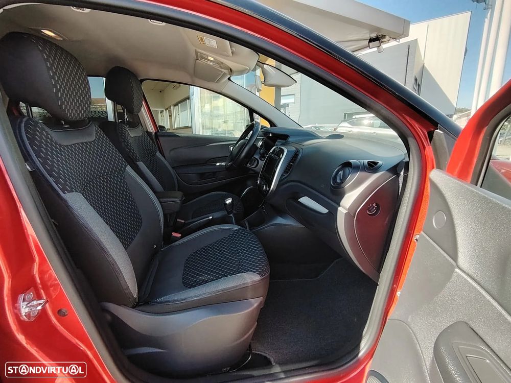 Renault Captur 0.9 TCE Exclusive - 17