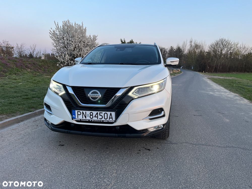 Nissan Qashqai 1.6 DIG-T N-Connecta - 2