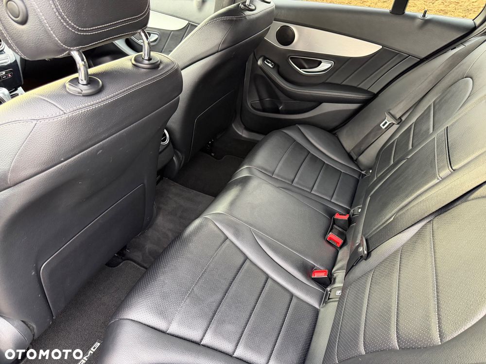 Mercedes-Benz Klasa C 180 (BlueTEC) d AMG Line - 14