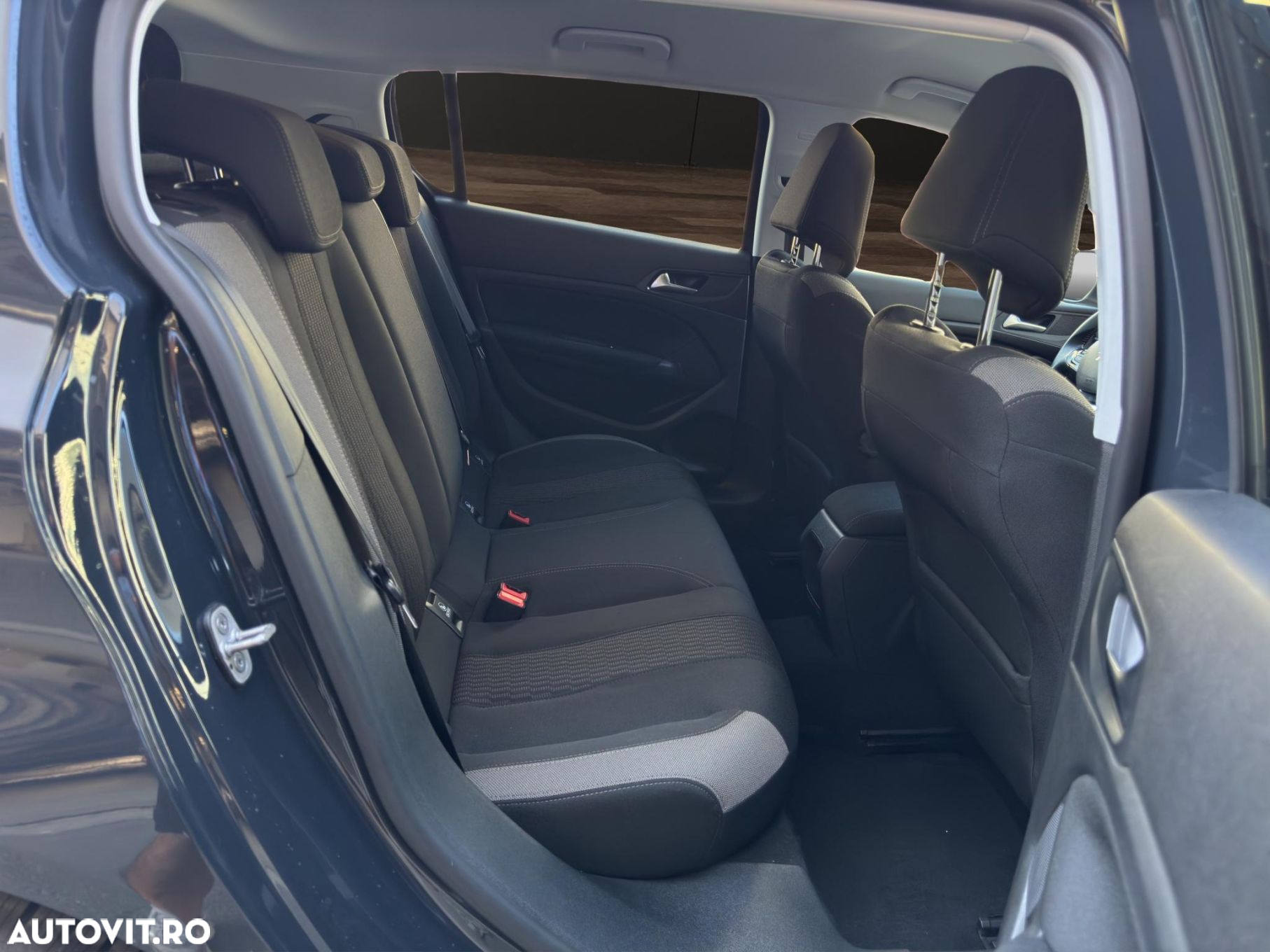Peugeot 308 PureTech 110 Stop & Start Style - 11