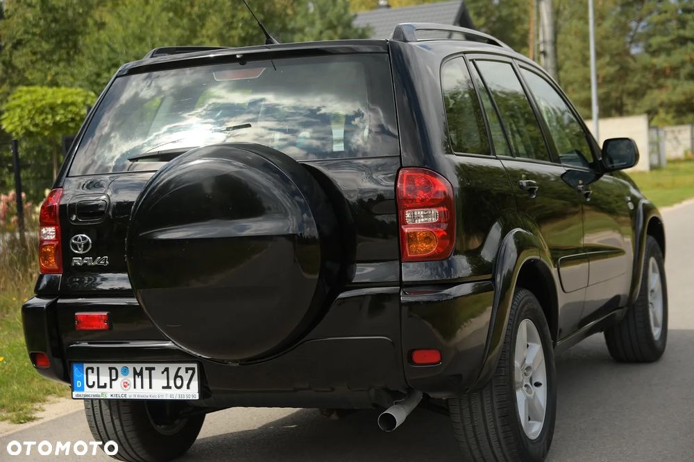 Toyota RAV4 4x4 Edition - 8