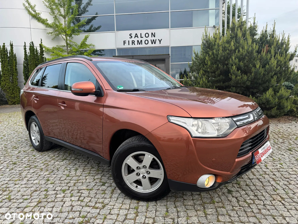 Mitsubishi Outlander 2.0 Invite + 2WD