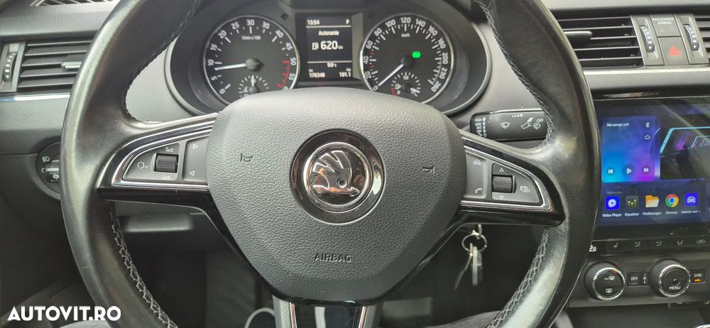 Skoda Octavia 2.0 TDI DSG Ambition - 13