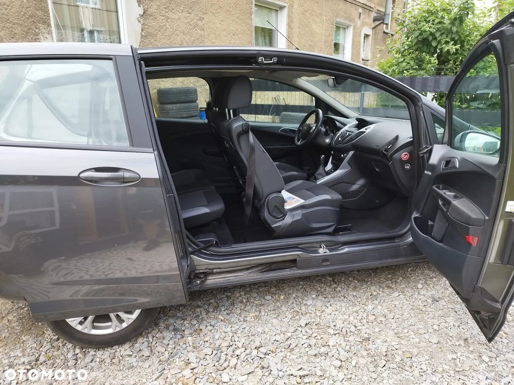 Ford B-MAX - 13