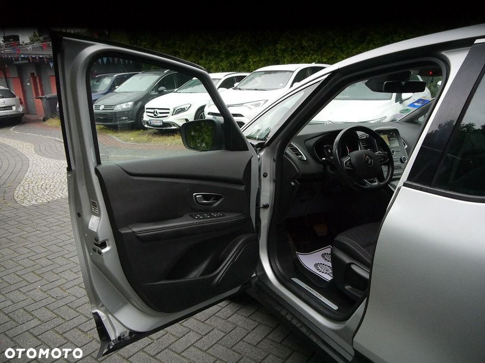 Renault Scenic ENERGY TCe 140 EDC LIMITED - 26