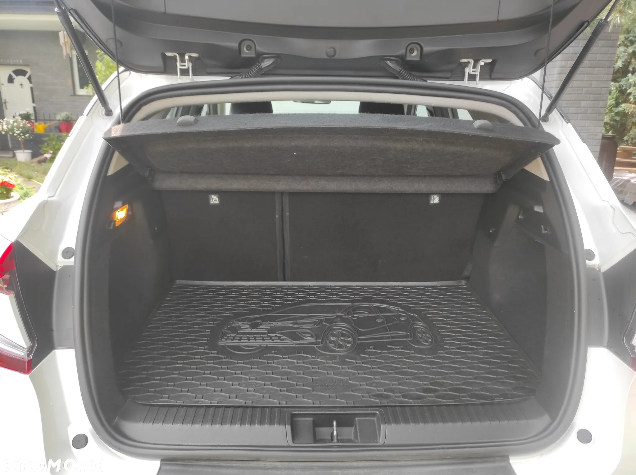 Renault Captur 1.0 TCe Intens - 9