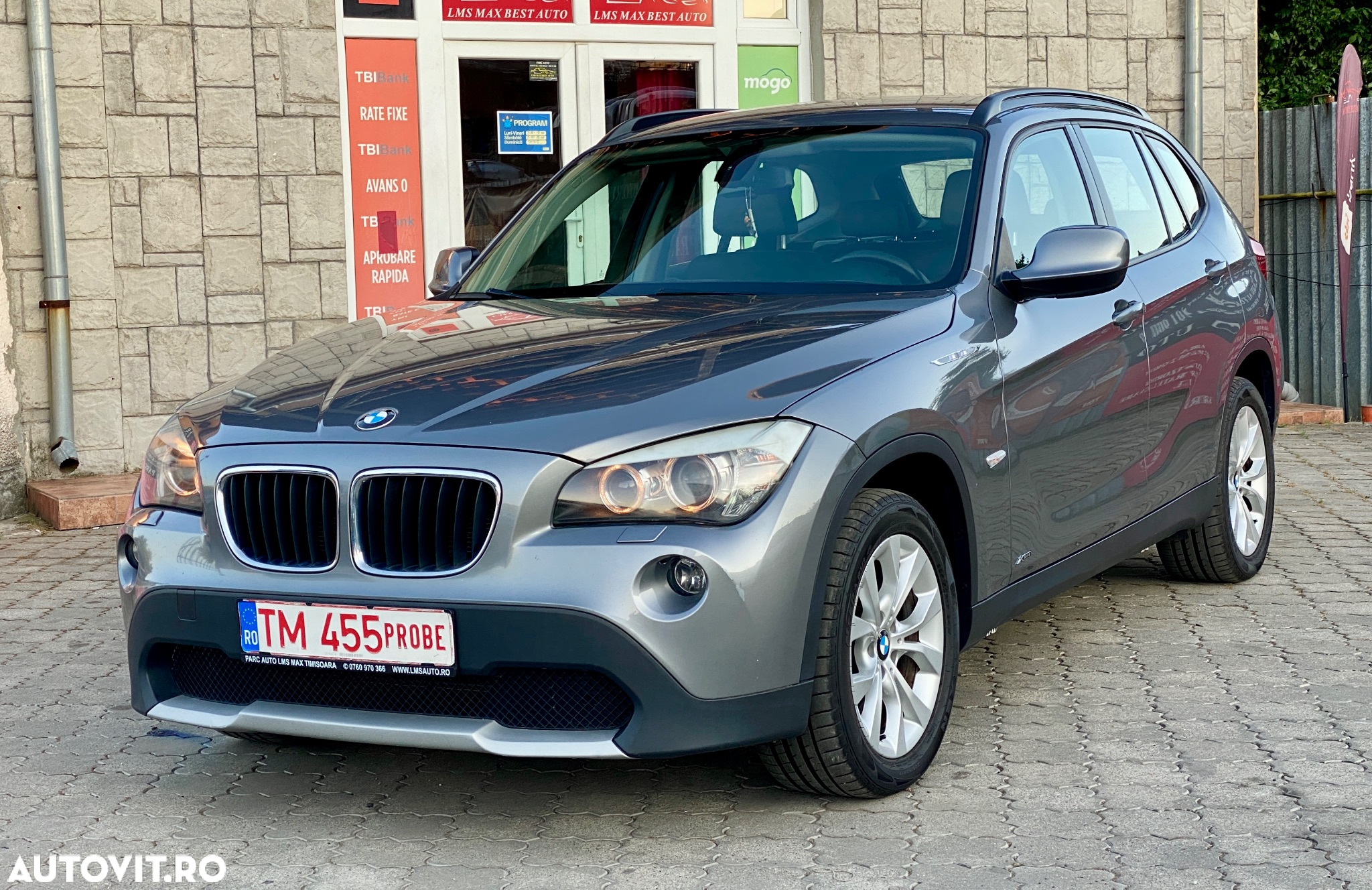 BMW X1 xDrive20d - 8