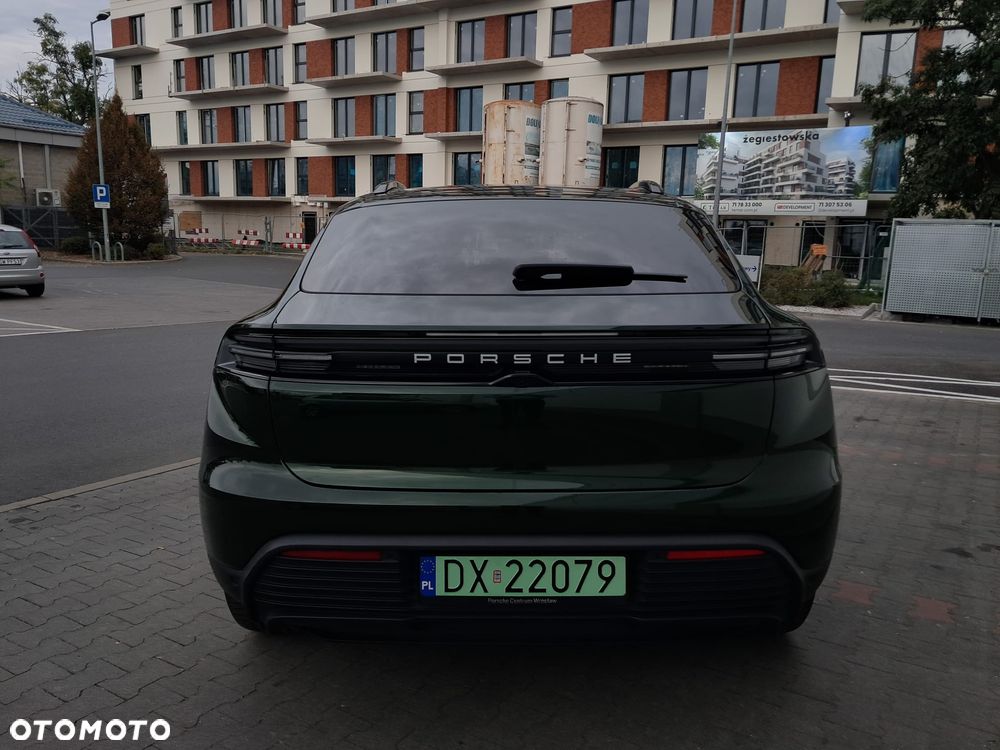 Porsche Macan 4 100kWh - 8