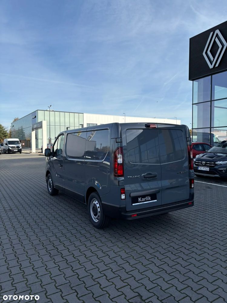 Renault Trafic L1H1 2.0dCi 150 KM - 23