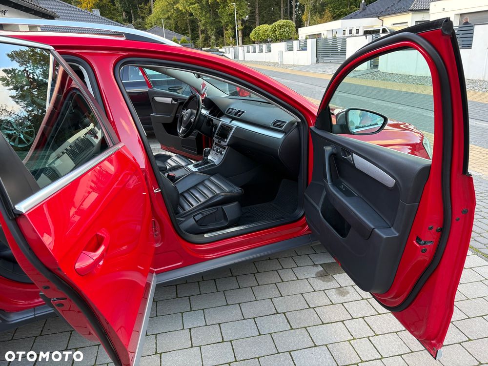 Volkswagen Passat Alltrack 2.0 TDI 4Motion DSG BlueMotion Tec - 13