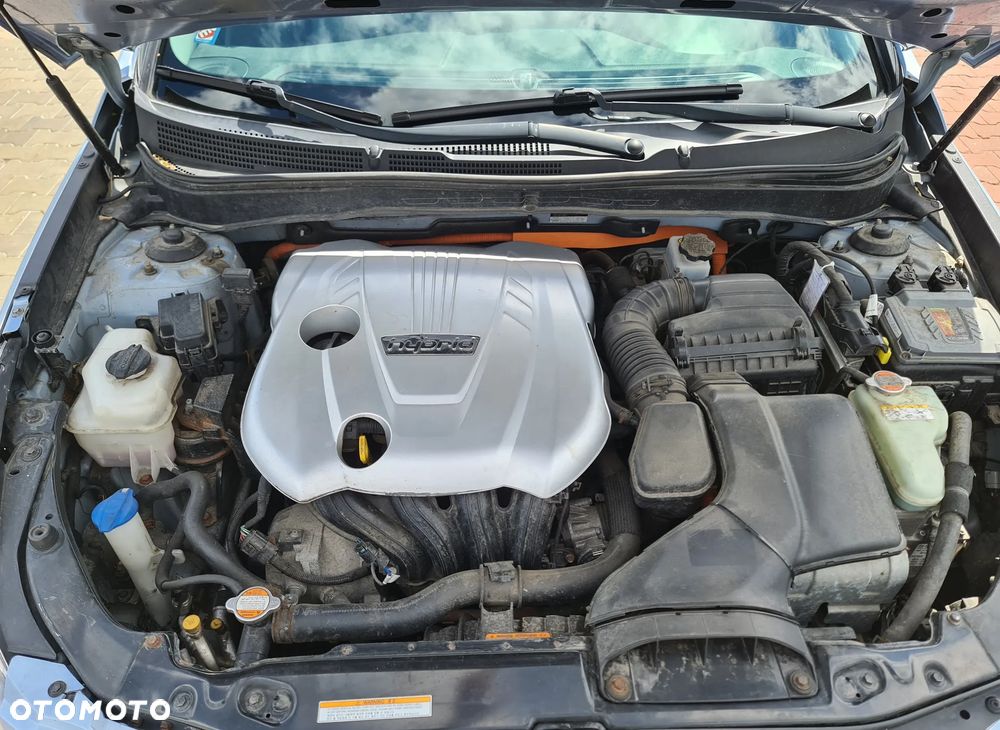 Hyundai Sonata - 12