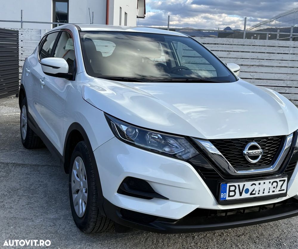 Nissan Qashqai 1.3 l MHEV Visia - 4