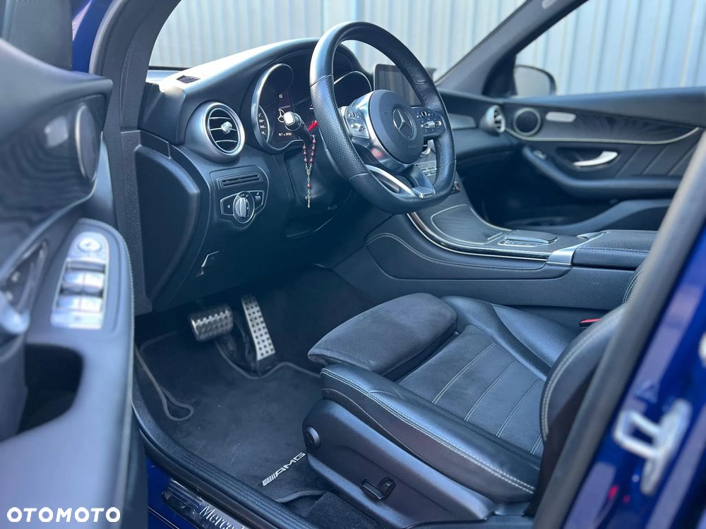 Mercedes-Benz GLC 200 4Matic 9G-TRONIC AMG Line - 21