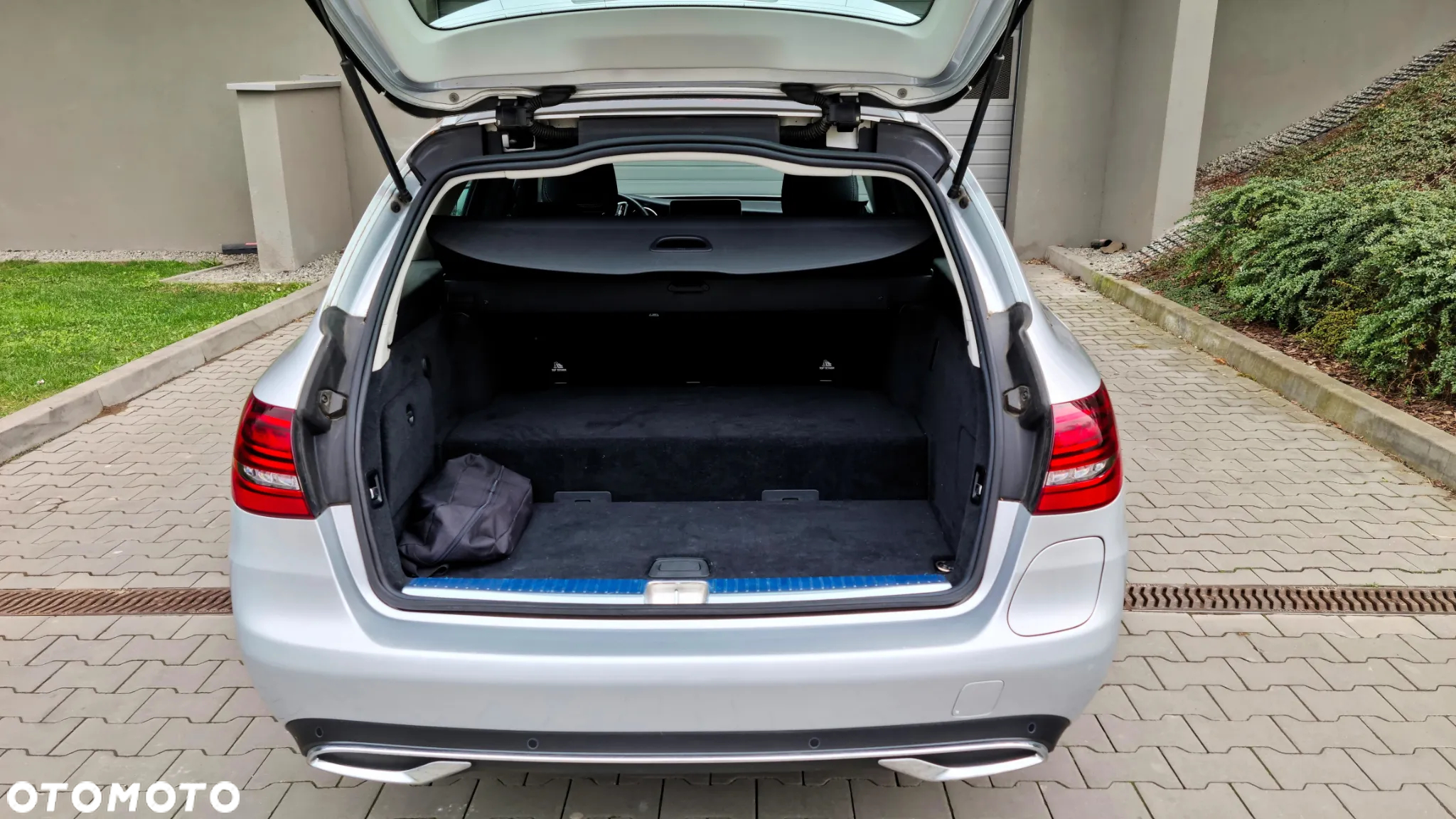 Mercedes-Benz Klasa C 300 de T 9G-TRONIC Avantgarde - 15