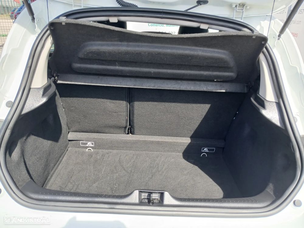 Renault Clio 1.5 dCi Confort - 26