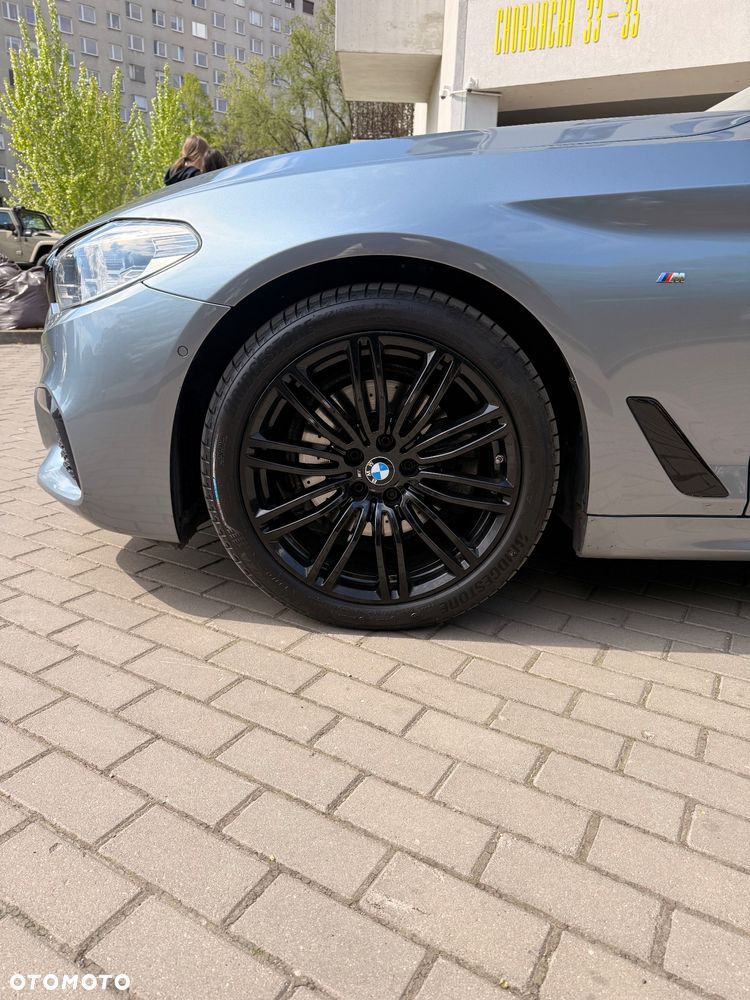 BMW Seria 5 520d xDrive - 2