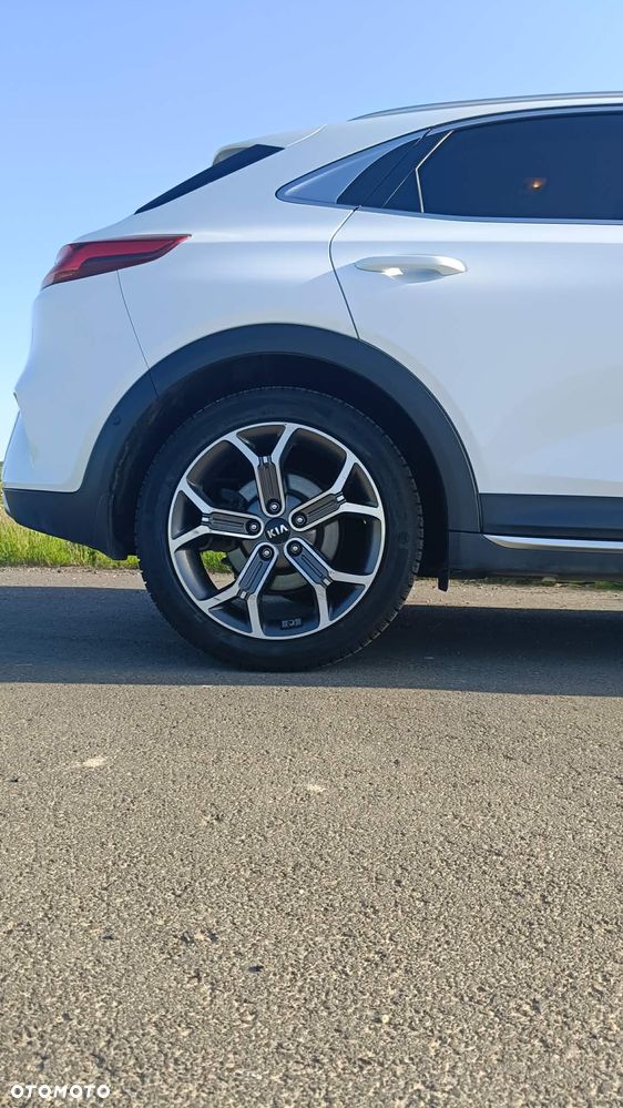 Kia XCeed 1.6 CRDi mHEV L Business Line DCT - 18