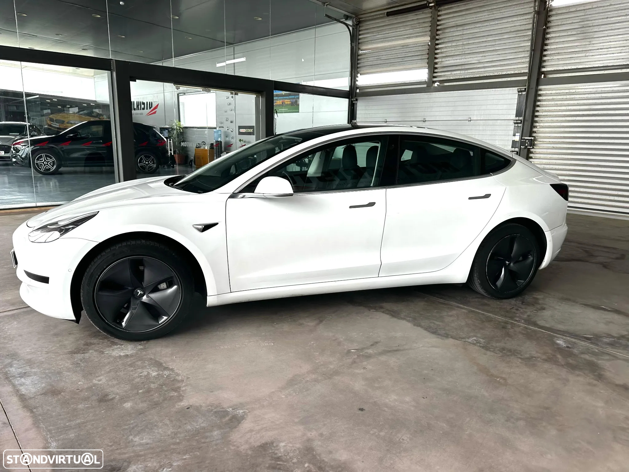 Tesla Model 3 Standard Range Plus RWD - 6