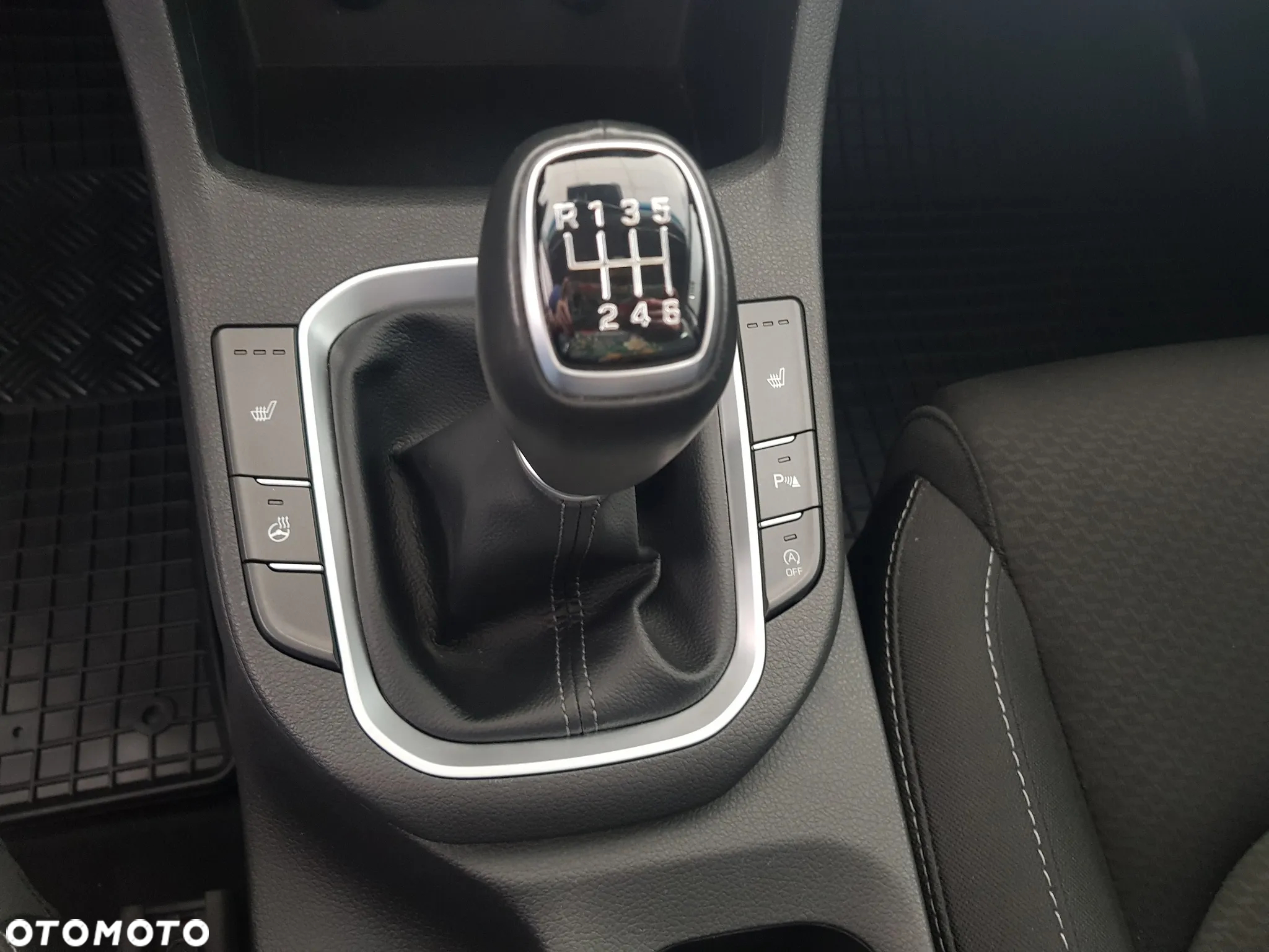 Hyundai i30 Kombi 1.4 T-GDI Style - 7