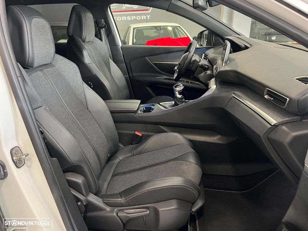 Peugeot 3008 1.2 PureTech GT Line - 21