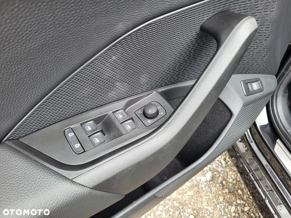 Skoda Octavia 1.5 TSI mHEV DSG Selection - 15