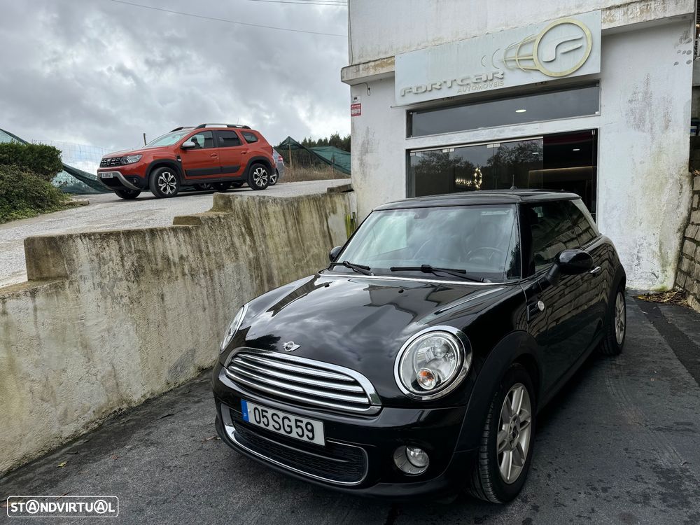 MINI 3 Portas One D - 2