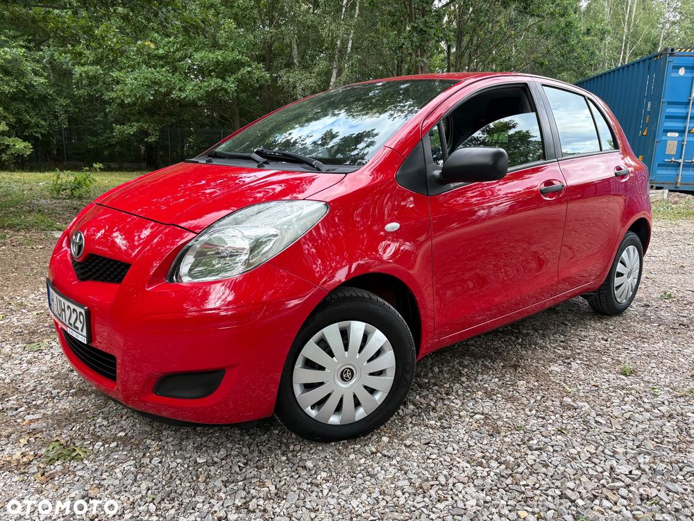 Toyota Yaris 1.0 VVT-i - 4