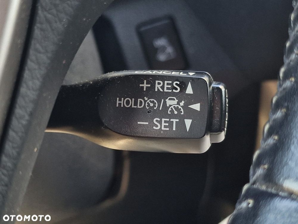 Toyota RAV4 2.0 Prestige 4x4 MS - 32
