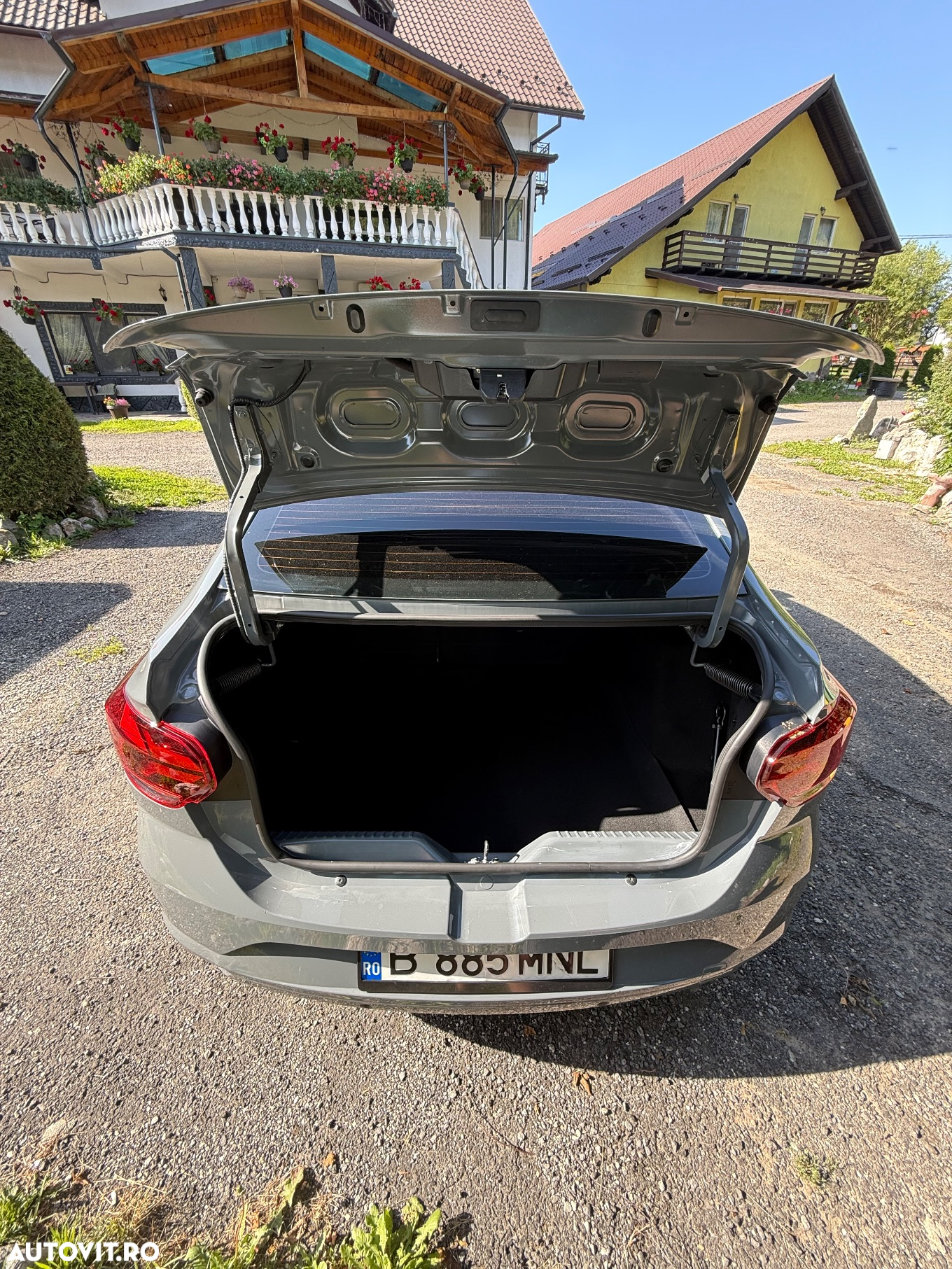 Dacia Logan TCe 90 CVT Prestige - 15