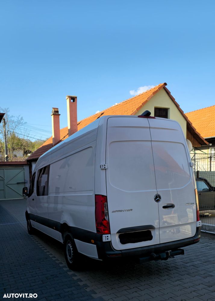 Mercedes-Benz Sprinter - 4