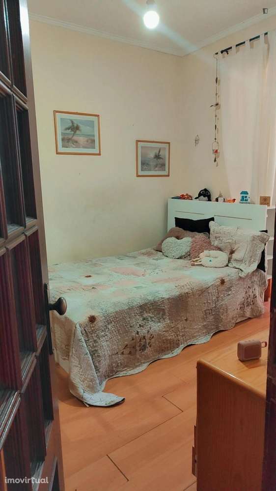 Quarto - localizado em Penha de França Lisbon - Grande imagem: 3/10