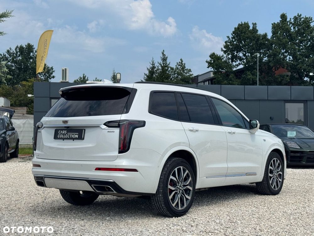 Cadillac XT6 - 5