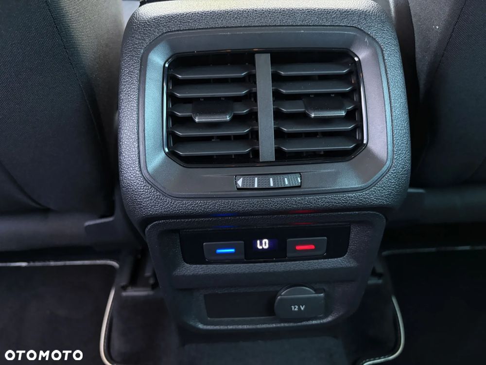 Volkswagen Tiguan - 35