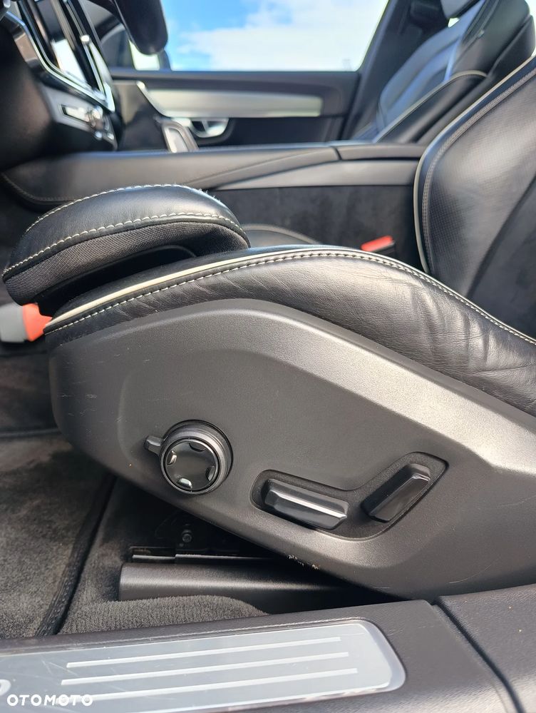 Volvo V90 - 22