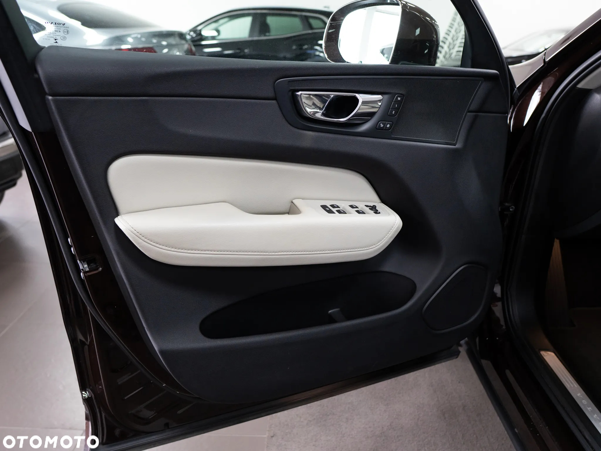 Volvo XC 60 T5 AWD Inscription - 15