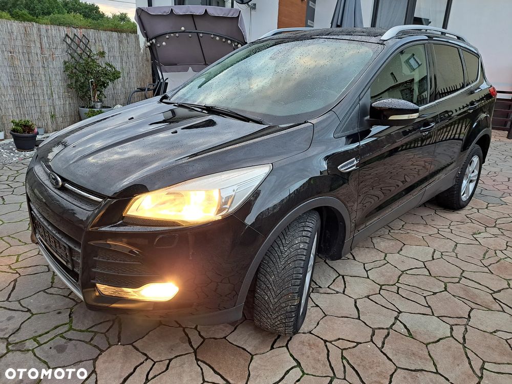 Ford Kuga 1.6 EcoBoost 2x4 Trend - 3