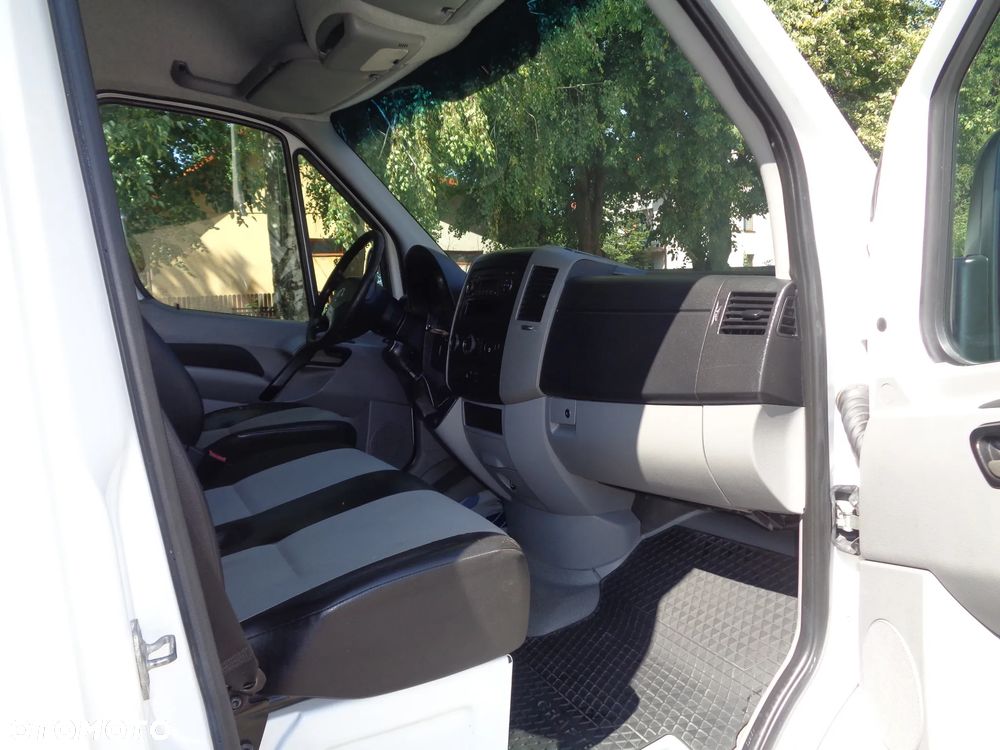 Volkswagen Crafter - 16