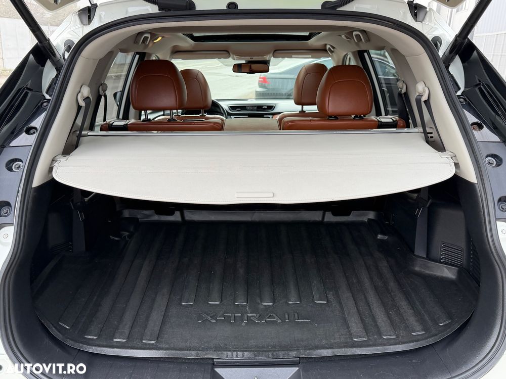 Nissan X-Trail 2.0 dCi ALL-MODE 4x4i Xtronic Tekna - 13