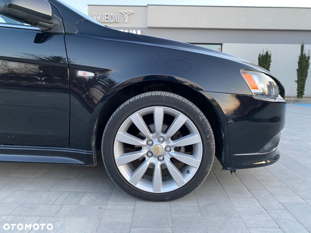 Mitsubishi Lancer 1.8 Intense - 33